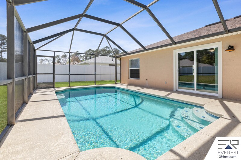 Building Photo - 273 Beachway Dr