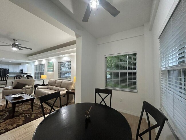 Building Photo - 3803 54th Dr W