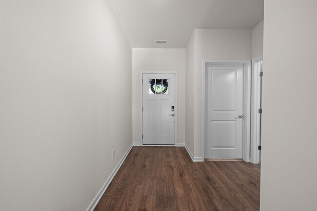 Building Photo - 5016 Cinnamon Run