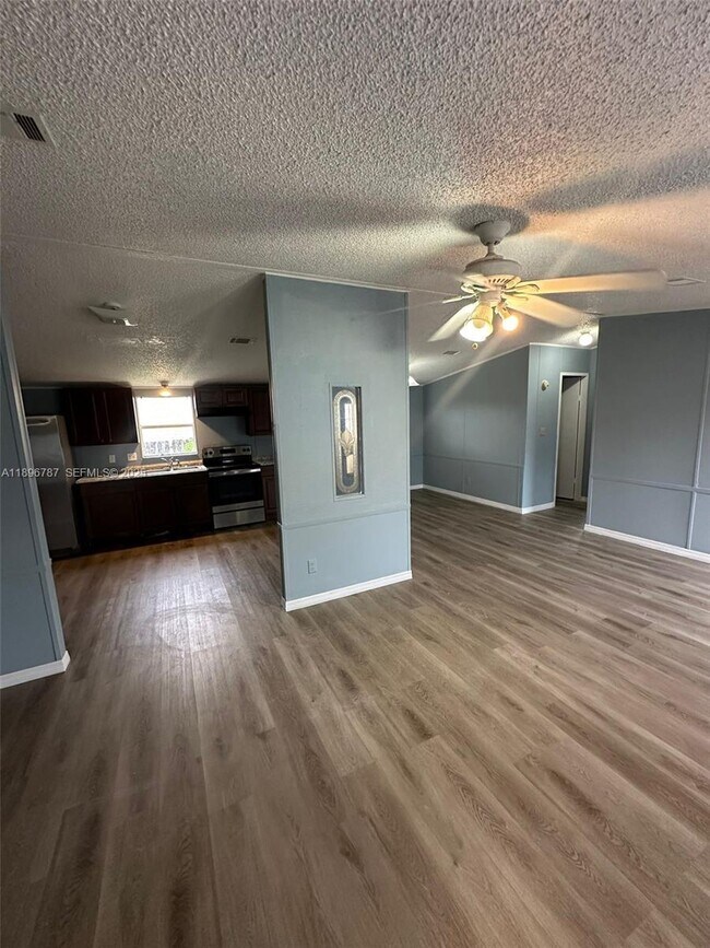 Building Photo - 11863 Atlantic Cir