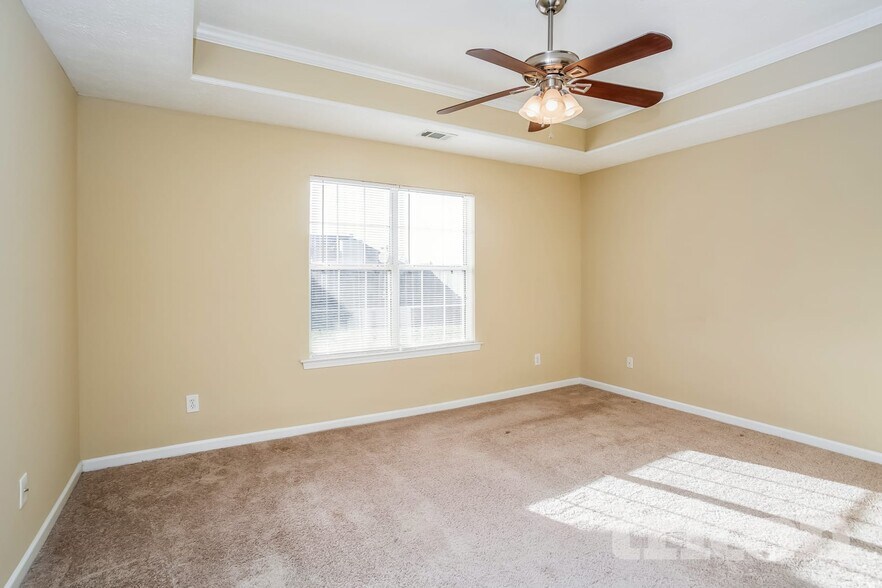 Building Photo - 5020 Towne Park Dr