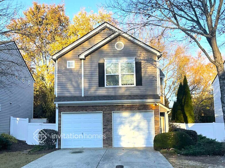 Primary Photo - 208 Osmanthus Way