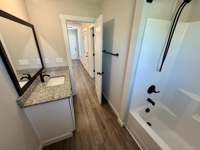 Building Photo - 115 Otts Shoals Rd