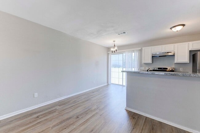 Building Photo - COMING SOON !