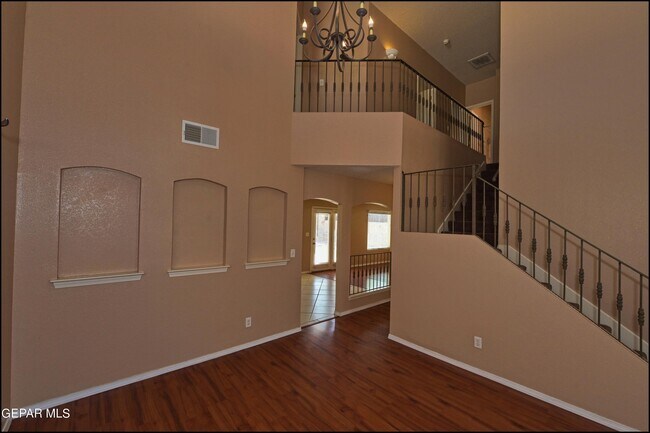 Building Photo - 452 Emerald Pass Ave