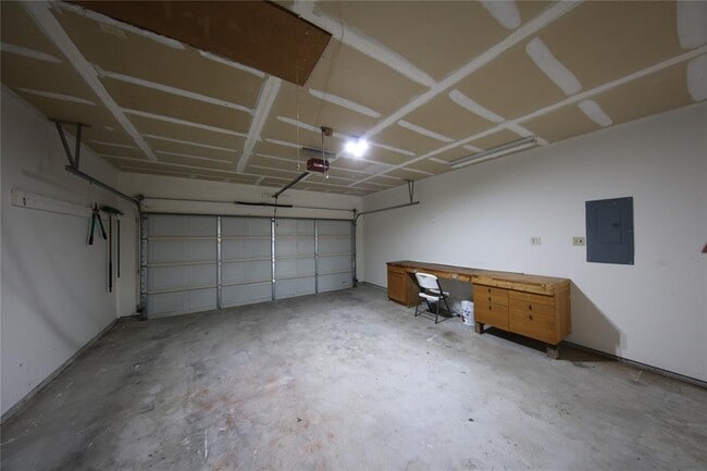 Building Photo - 412 Northern Trail
