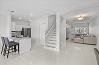 Building Photo - 4722 Lago Vista Dr