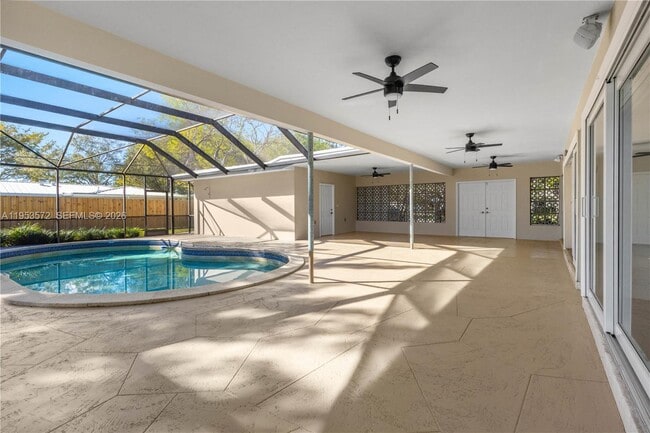 Building Photo - 13905 SW 78th Ct