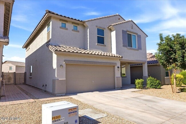 Building Photo - 7119 W Golden Ln