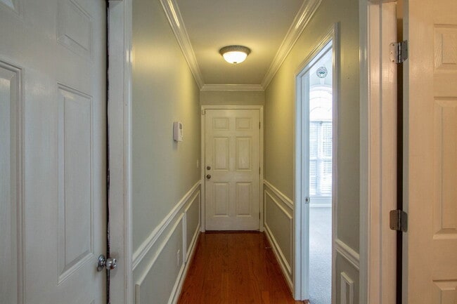 Building Photo - 157 Hayesbury Ct