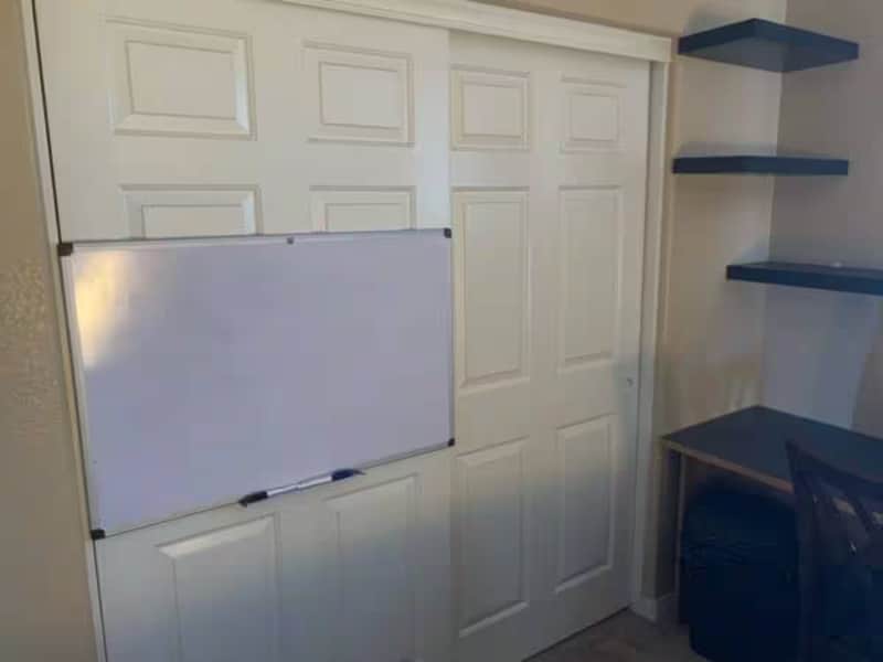 Building Photo - 1700 Deep Spring Ave