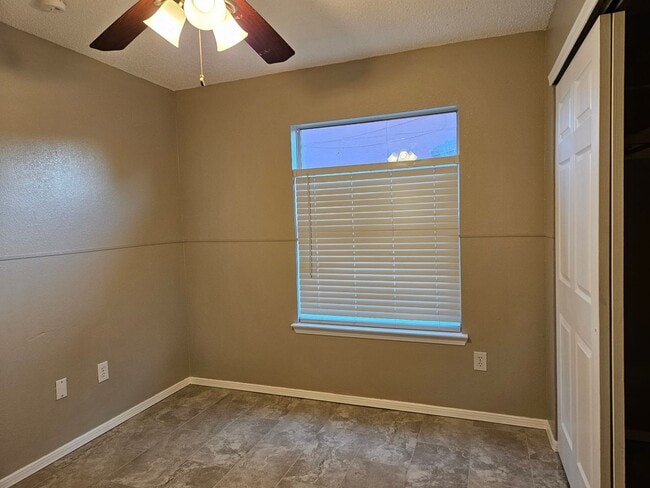 Building Photo - 12357 Tierra Inca Dr