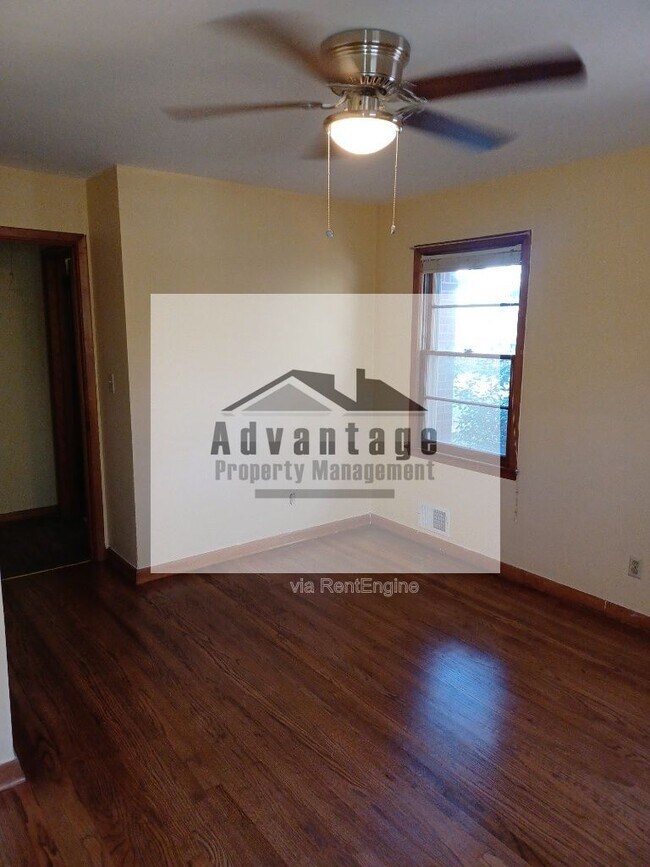 Building Photo - 180 Fayette Ave