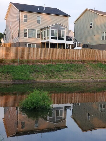 Building Photo - 8184 Skystone Loop