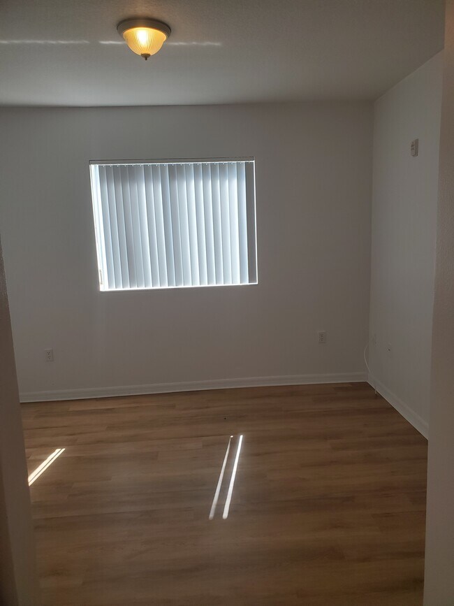 Building Photo - 11060 SW 196th St