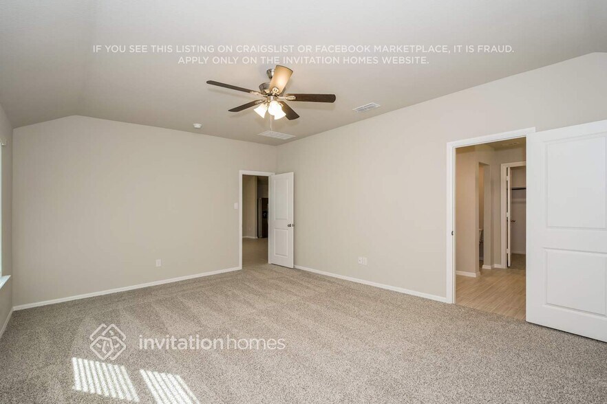 Building Photo - 437 Blanco Dr