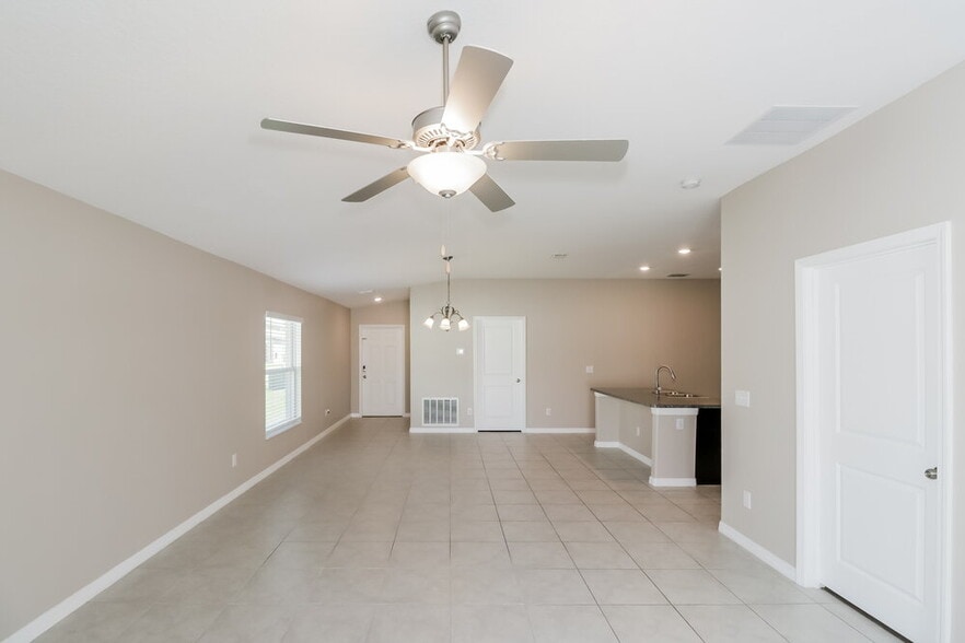 Building Photo - 3189 Lytton Hall Dr
