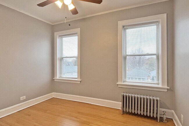 809 - 1151-1153 S. Oak Park Ave. and 803-809 Fillmore St.