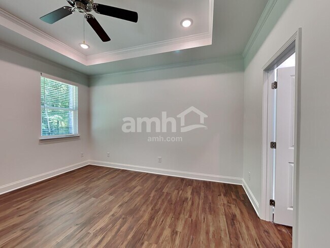 Building Photo - 5017 Pebble Bridge Wy