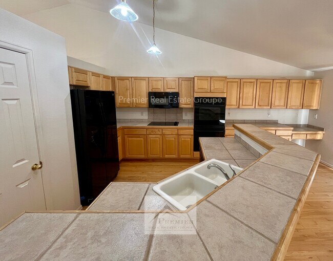 Building Photo - 8310 Ivory Loop