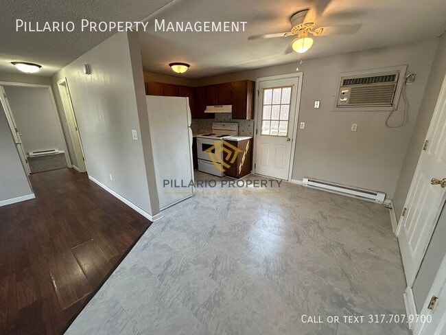 Building Photo - 130 W Howard St