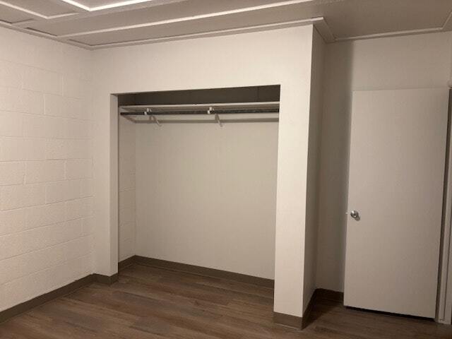 Building Photo - 2122 Orchard Dr