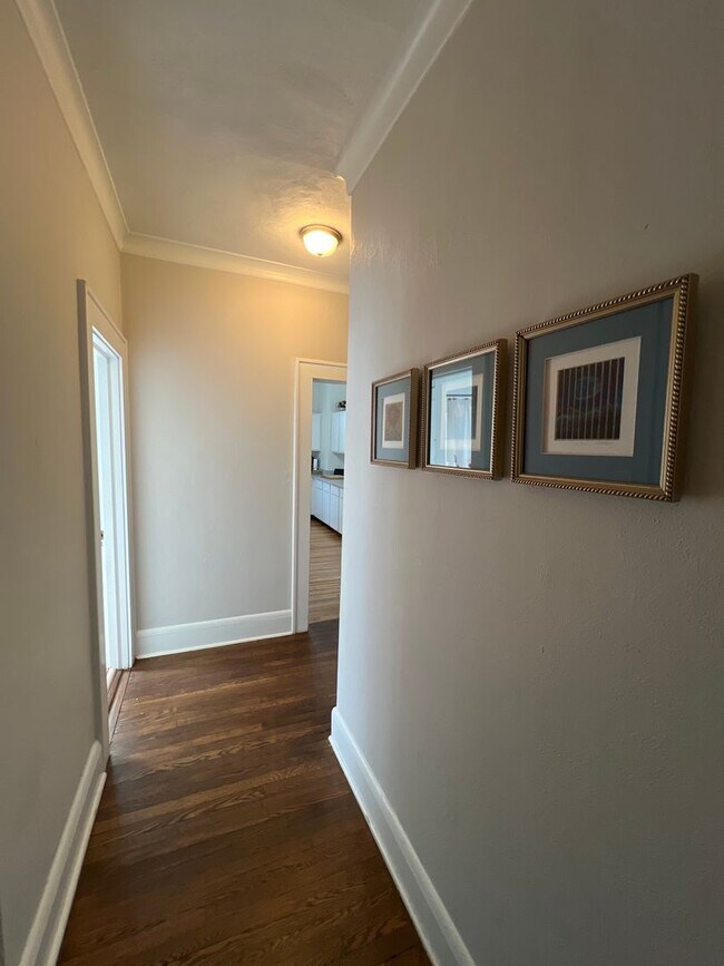 Building Photo - Maryland721