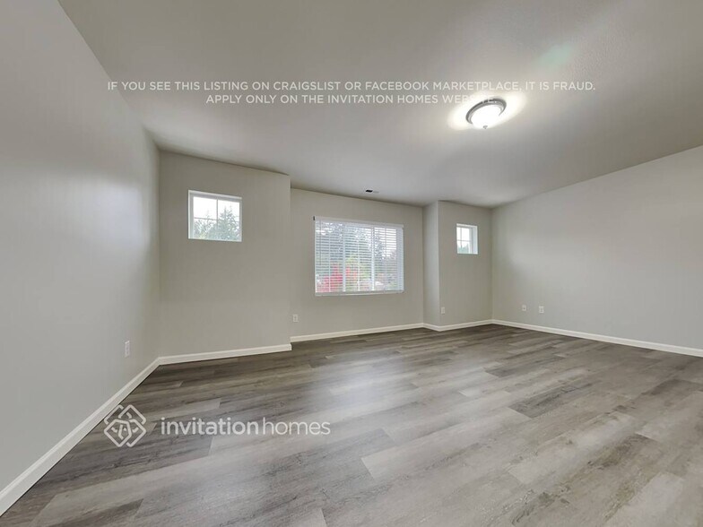Building Photo - 3130 Eagle Loop NE