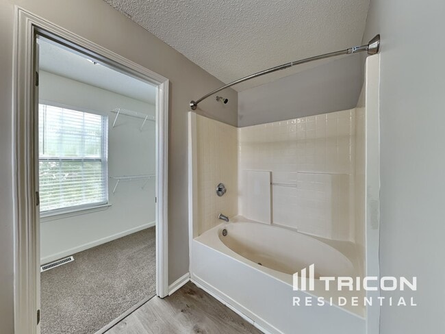 Building Photo - 2121 Serenity Dr NW