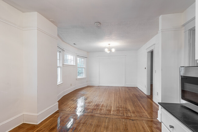 Living Room - 2344 SE Ankeny St