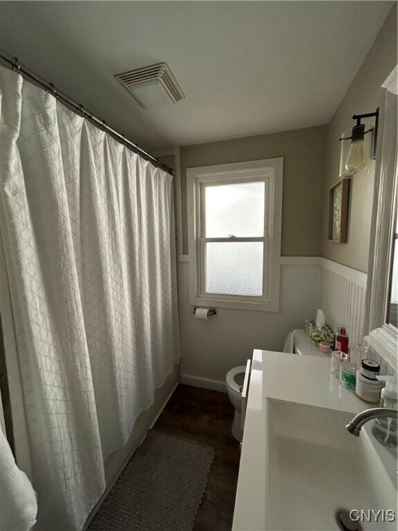 Building Photo - 200 McClennan Dr