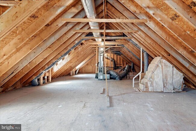 Building Photo - 104 Bramble Ct