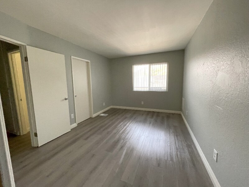 Building Photo - 17706 Scherzinger Ln