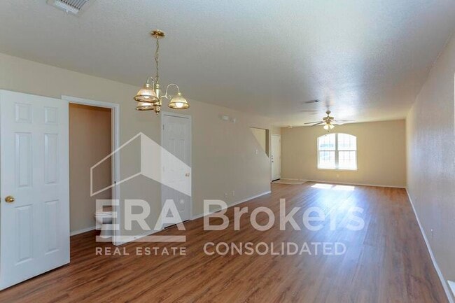 Building Photo - 5705 A Allstar Ct