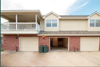 Building Photo - 1203 Lovett St