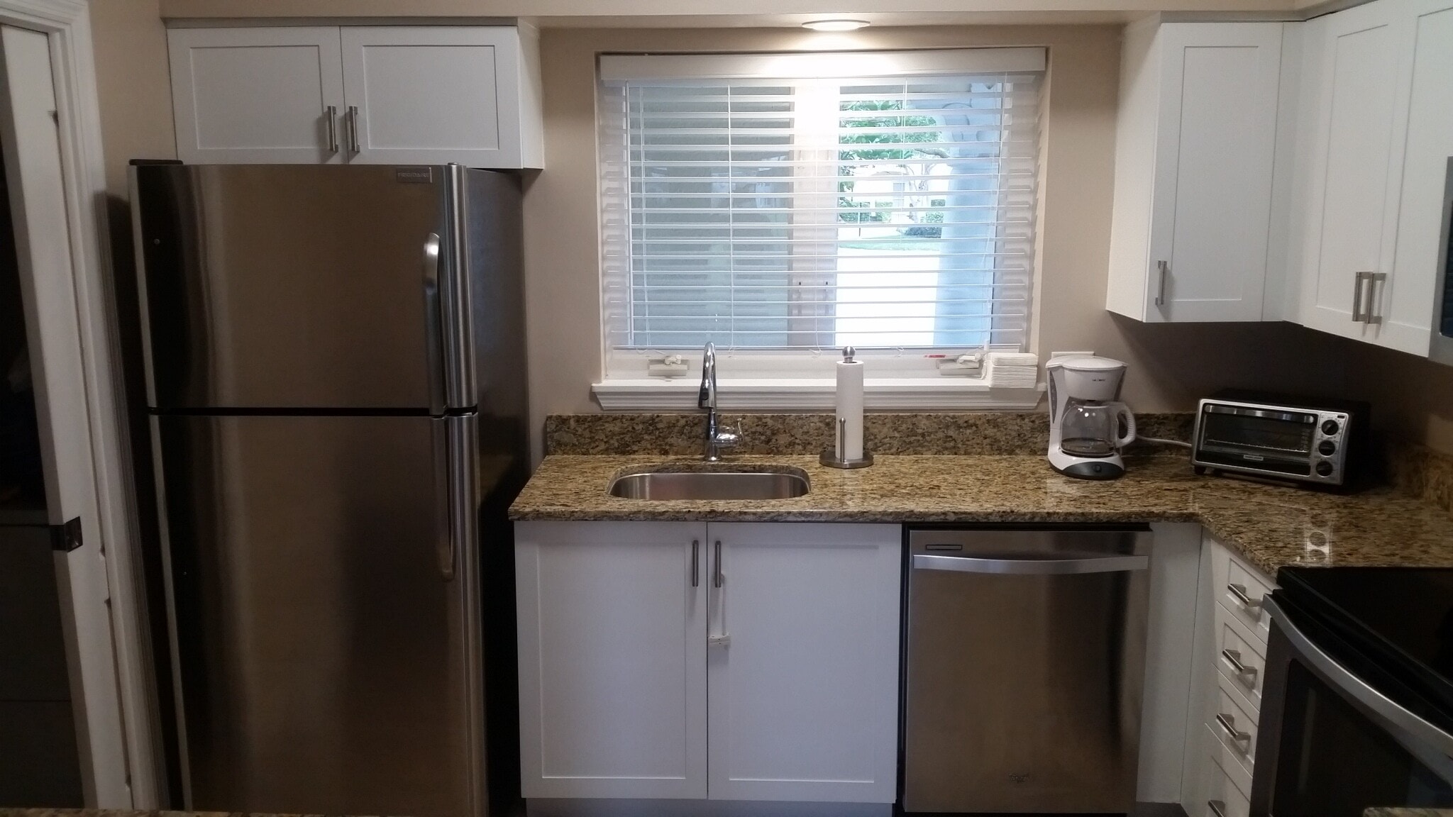 Kitchen - 5035 Harmony Circle