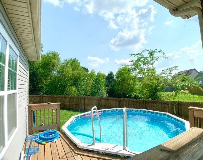 Building Photo - 3734 Silver Fox Ct