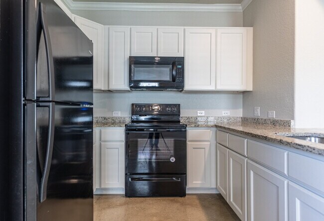 Building Photo - 6265 Eddie Way