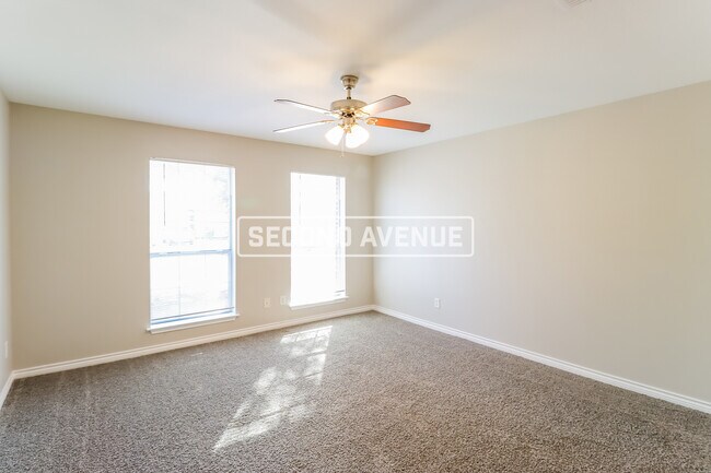 Building Photo - 406 Lone Star Park Ln