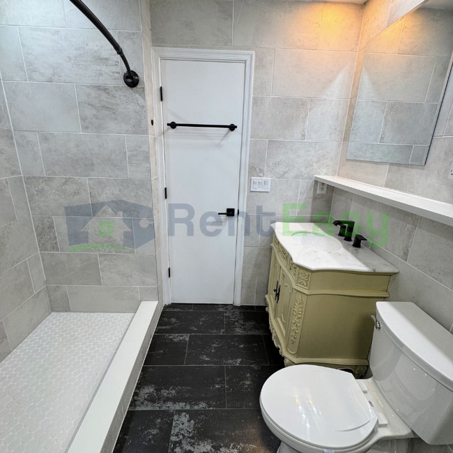 Building Photo - 1016 Winged Foot Ct