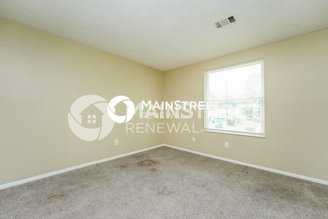 Building Photo - 3 Bedroom Pet-Friendly Home in Stone Mountain, GA with Main Street Renewal