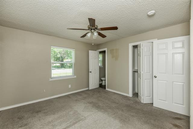 Building Photo - 405 S Judd St