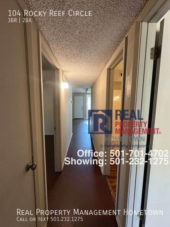 Building Photo - 104 Rocky Reef Cir