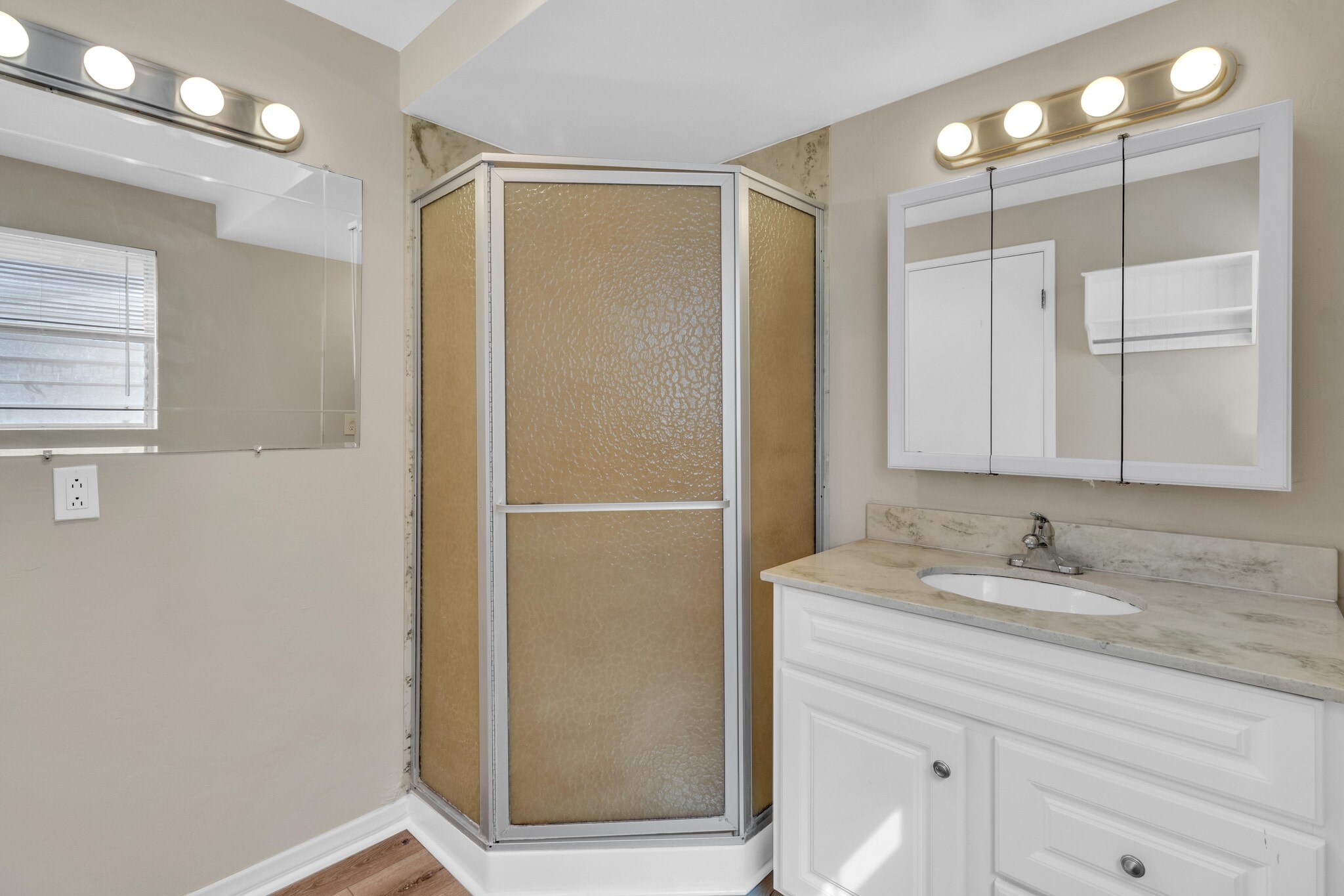 Primary Bdrm. Bathroom - 3210 Geronimo Ave