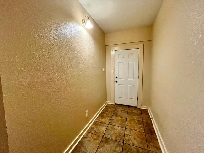 Building Photo - 301 Amarillo St