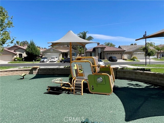 Building Photo - 147 Ropango Way