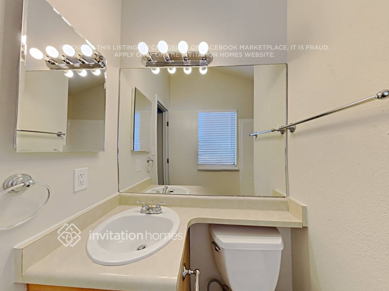 Building Photo - 3474 Foxridge Dr