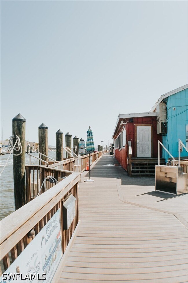 Building Photo - 7270 Saona CT