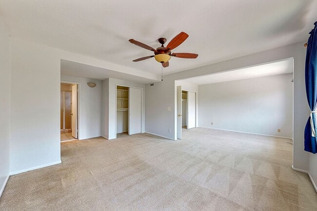 Building Photo - Large Family home - 4 Bedroom / 3 Bath