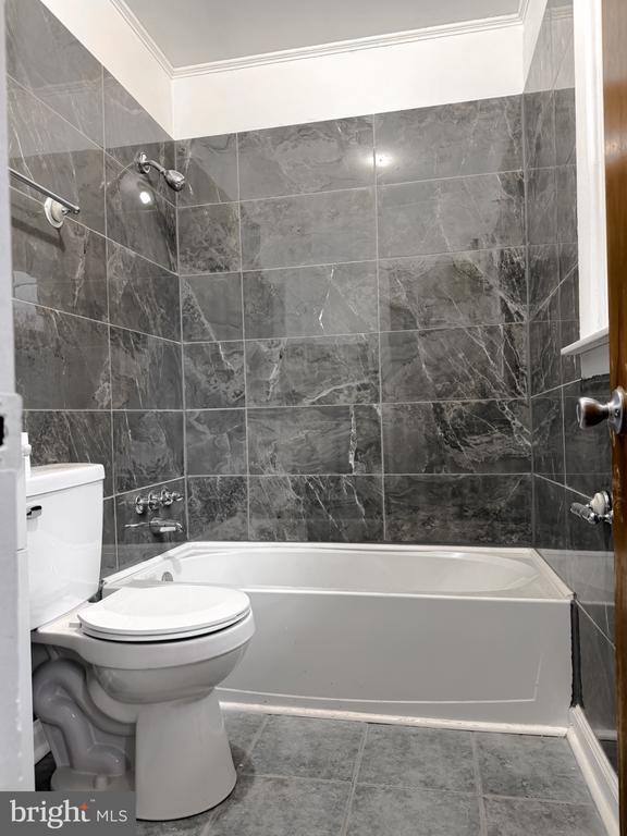 Building Photo - 35972 Washington Ave